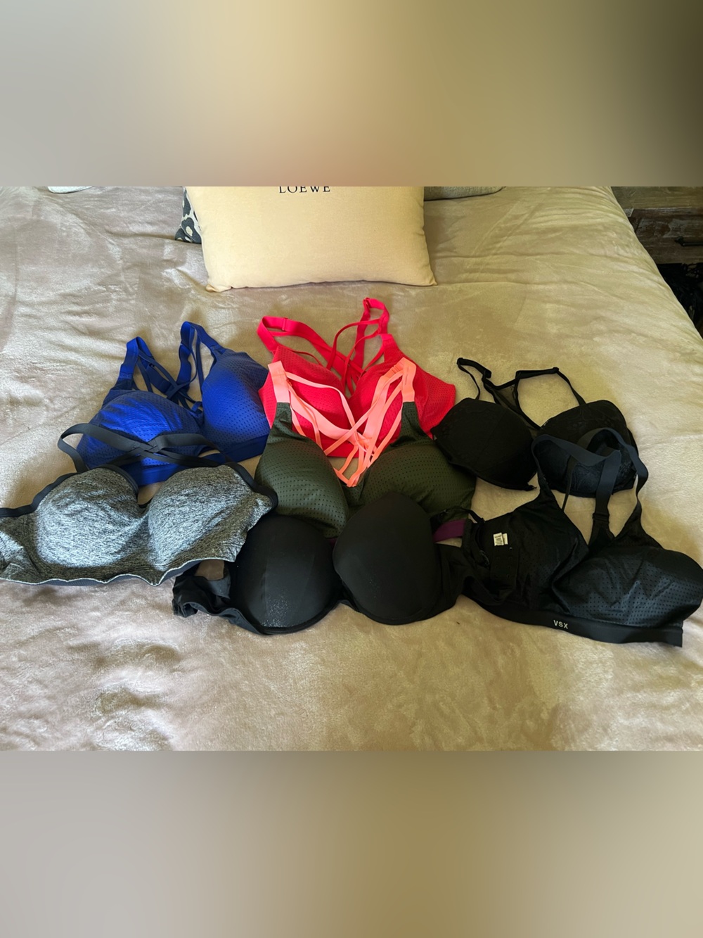 6 Multi-Pack 34DD and 1 34D victoria’s Secret sports bra bundle